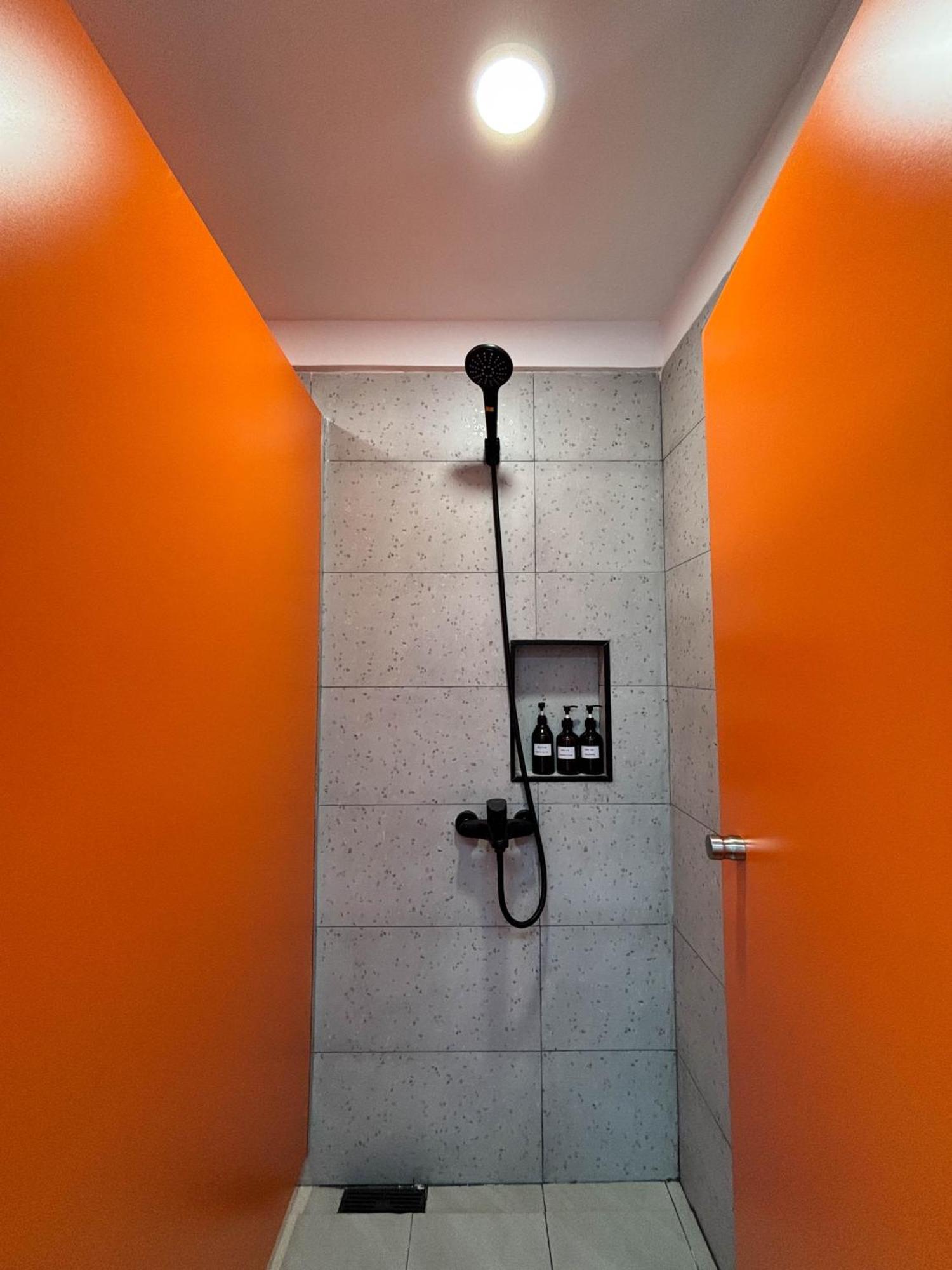 Cozy Cubes Hotel Ho Chi Minh-stad Buitenkant foto