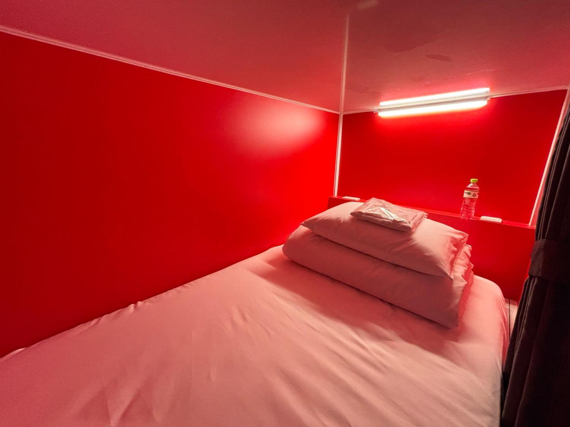 Cozy Cubes Hotel Ho Chi Minh-stad Buitenkant foto